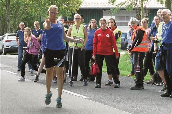 Schiffmann und Meyerhoff übernehmen die Spitze Noch in den Punkten. Die Ostermarscherin Kathrin Saathoff holte Platz elf. Foto: Wolfgang Böning