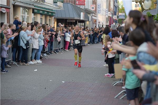 Verena Cordes und Andreas Kuhlen gewinnen den 43. Ossiloop