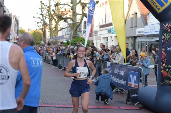 Verena Cordes und Andreas Kuhlen gewinnen den 43. Ossiloop