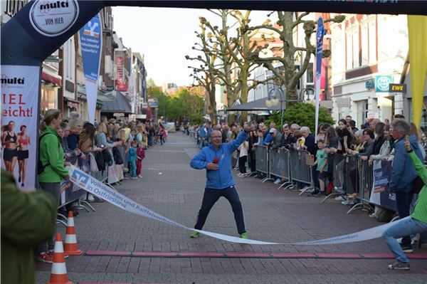 Verena Cordes und Andreas Kuhlen gewinnen den 43. Ossiloop