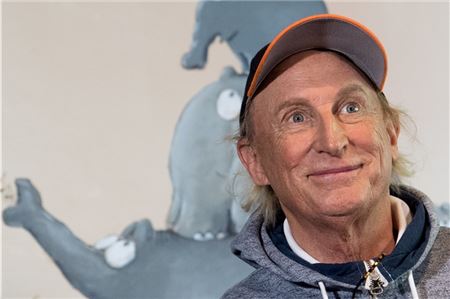 Otto Waalkes macht an Weihnachten in Familie. Er feiert in der Heimat. 