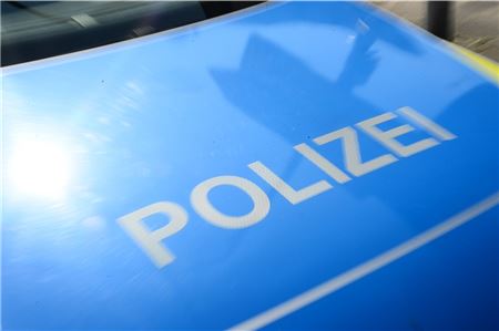 polizei, polizeiwagen, streifenwagen,