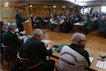 Rege Resonanz: Inklusive Präsidium nahmen 116 Delegierte aus 41 Vereinen an der diesjährigen OSB-Bezirksversammlung teil. Fotos: Werner Jürgens