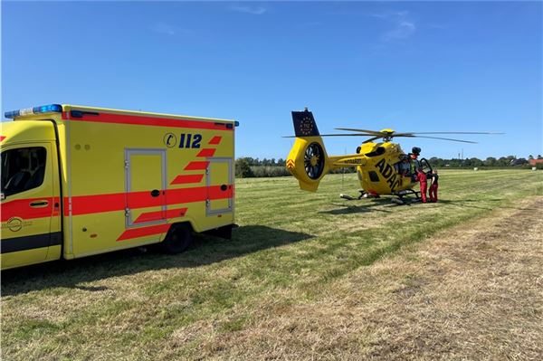 Rettungshubschrauber „Christoph 26“ flog das schwer verletzte Mädchen in eine Spezialklinik.