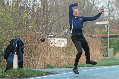Schnell im Oberhaus etabliert. Theener – in Aktion Malte Gronewold – punktete bereits ordentlich. Foto: Meret Edzards-Tschinke