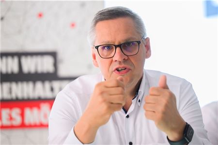 Thorsten Gröger, IG Metall-Bezirksleiter Niedersachsen und Sachsen-Anhalt.