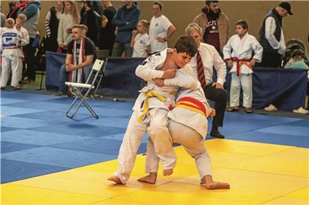 Voller Einsatz. Auch Amar Muriqui von der Judokampfgemeinschaft Norden zeigte sein Können. Foto: Johannes Müller