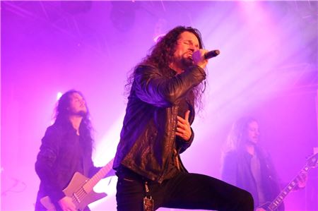 Vollgas in der Heimat: Nailed to Obscurity. Foto: Till Oliver Becker