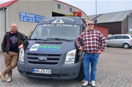 Wantje (l.) und Edo Driever fahren für den guten Zweck nach Gambia.