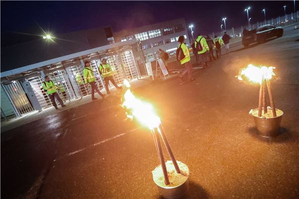 Volkswagen Emden: IG Metall schickt Angestellte in „Frühschluss“