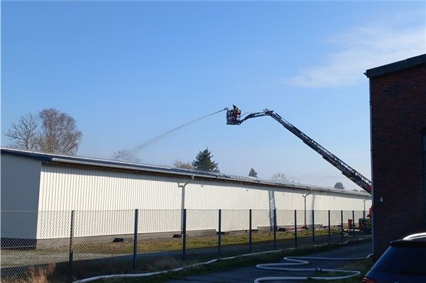 Feuer in der Hallenstraße