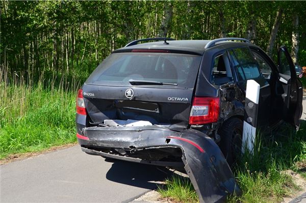 Mehrere Verletzte bei Verkehrsunfall in Engerhafe