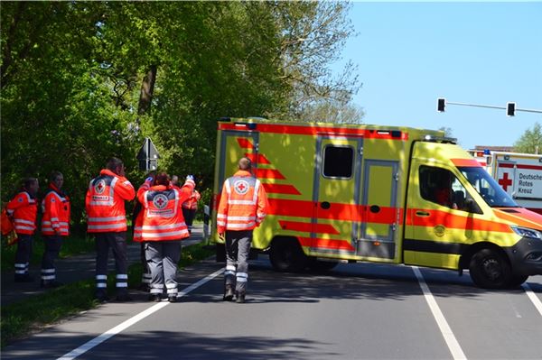 Mehrere Verletzte bei Verkehrsunfall in Engerhafe
