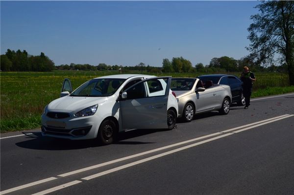 Mehrere Verletzte bei Verkehrsunfall in Engerhafe