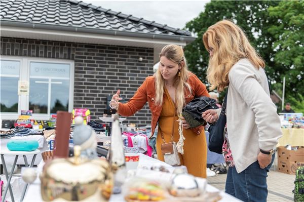 Großheide im Trödelfieber – 1. Dörp-Flohmarkt ist ein Erfolg