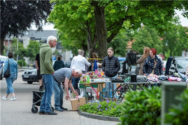Großheide im Trödelfieber – 1. Dörp-Flohmarkt ist ein Erfolg
