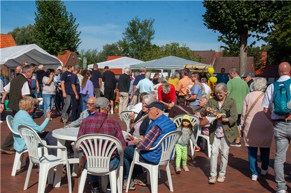 Hager Tuffelmarkt beliebt wie eh und je