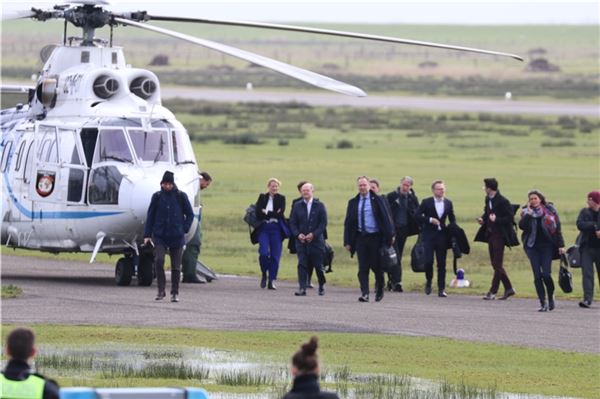 Bundeskanzler Olaf Scholz wurde mit dem Helikopter eingeflogen
