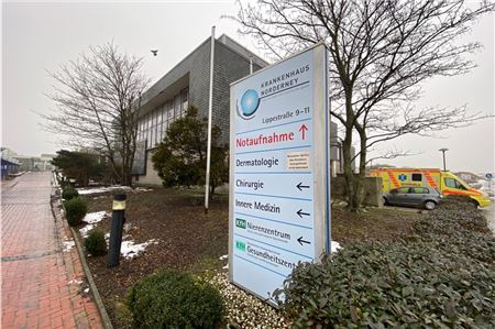Wegen eines Corona-Ausbruchs wurde der Betrieb des Insel-Krankenhauses bis auf die Notfallversorgung eingestellt.