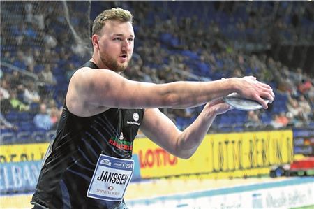 Zum zweiten Mal Deutscher Meister. Der erfolgreiche Henrik Janssen löste in Dresden das WM-Ticket. Foto: Iris Hensel